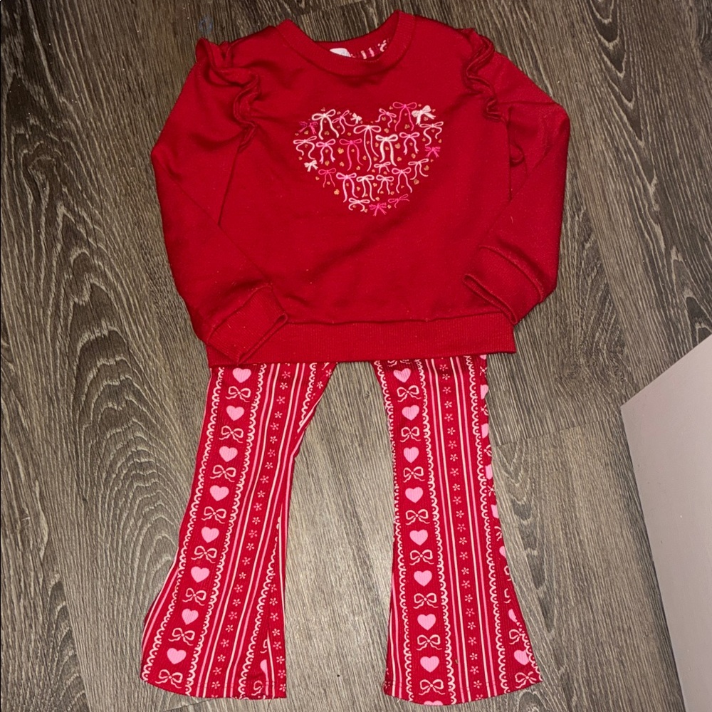 btween Red Heart Matching Set 4T
